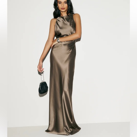 Reformation Dresses & Skirts - Reformation Anaiis 100% Silk Maxi Dress Gown Size 4 Color: Morel Cross Back